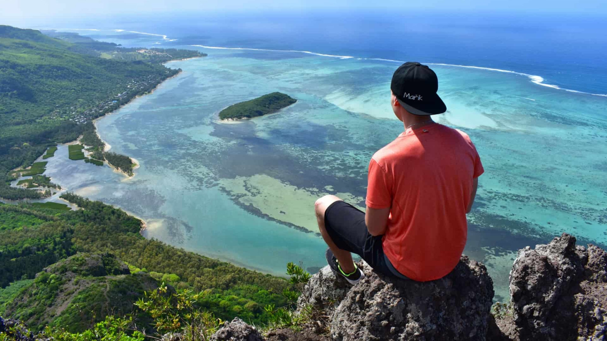 Randonnée guidée au Morne Brabant avec vue sur le lagon à l’île Maurice