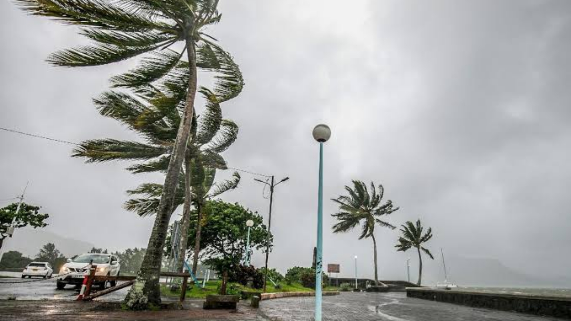 Préparation aux cyclones à Maurice